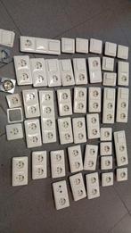 Inbouw stopcontacten  en schakelaars, Doe-het-zelf en Verbouw, Elektra en Kabels, Ophalen of Verzenden, Gebruikt, Stopcontact