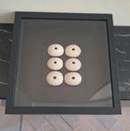 3d verdikte zwarte lijst met beige echte zeeegels !, Huis en Inrichting, Woonaccessoires | Schilderijen, Tekeningen en Foto's