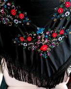 Grote sjaal zwart franjes borduur bloemen boho, Kleding | Dames, Mutsen, Sjaals en Handschoenen, Ophalen of Verzenden, Sjaal, Zo goed als nieuw