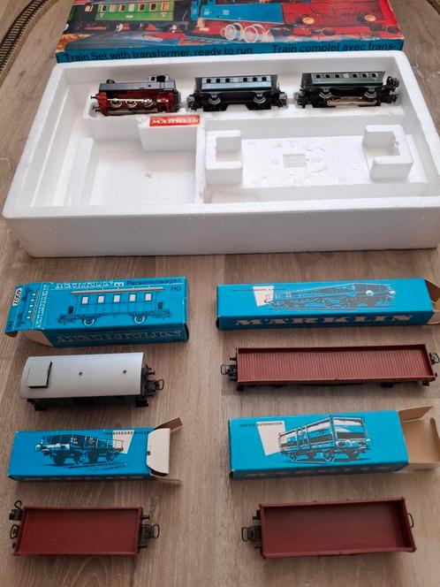 Marklin treinset loc + 6 wagons, Hobby en Vrije tijd, Modeltreinen | H0, Zo goed als nieuw, Treinset, Wisselstroom, Märklin, Ophalen of Verzenden