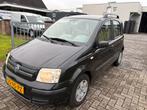 Fiat Panda 1.2 2004 Zwart, Stuurbekr, NAP, apk nieuw, Auto's, Fiat, Voorwielaandrijving, 1242 cc, 4 cilinders, Zwart