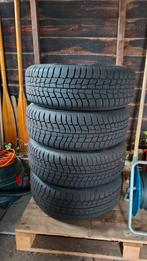 Winterbanden 16 inch licht metalen velgen Peugeot 208 2022, Auto-onderdelen, Banden en Velgen, Ophalen, 16 inch, Banden en Velgen