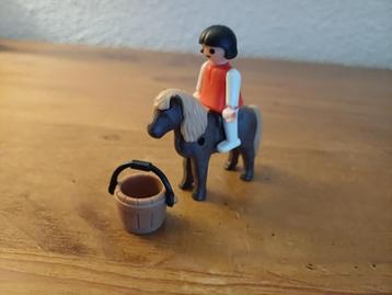 Playmobil Shetland pony met kind beschikbaar voor biedingen