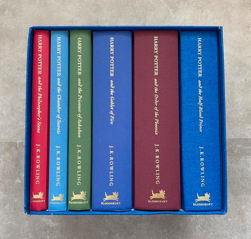 Harry Potter Bloomsbury DeLuxe deel 1 t/m 6 boeken box, Verzamelen, Harry Potter, Boek of Poster, Ophalen of Verzenden