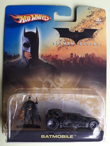 Hot Wheels Batmobile met figuur. beschikbaar voor biedingen