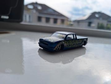 Hot Wheels Pickup Truck met Vlammen beschikbaar voor biedingen