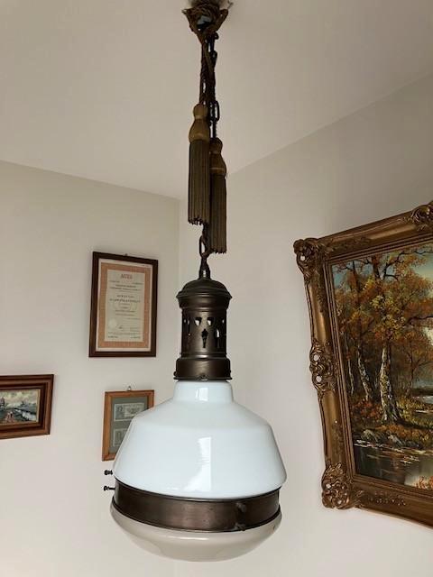 Klassieke schoollamp, Huis en Inrichting, Lampen | Hanglampen, Gebruikt, Minder dan 50 cm, Glas, Metaal, Ophalen of Verzenden