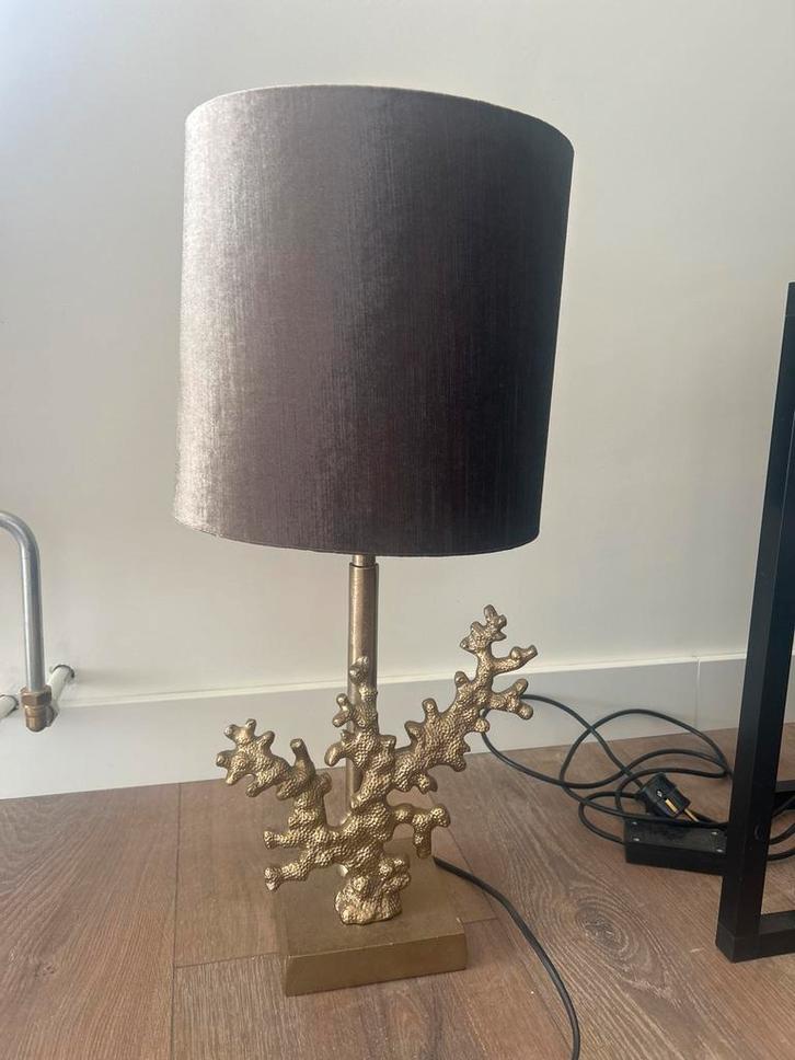 Colmore Tafellamp Koraal Goud, Huis en Inrichting, Lampen | Tafellampen, Zo goed als nieuw, Minder dan 50 cm, Metaal, Ophalen