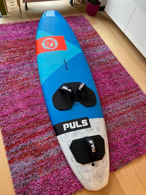 Puls Boards Intro 2.0 - 105 liter freewave Z.G.A.N., Watersport en Boten, Windsurfen, Zo goed als nieuw, Plank, Minder dan 250 cm