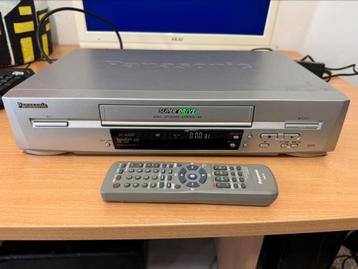 Panasonic NV-SJ220 Super Drive VHS Video Recorder + AB beschikbaar voor biedingen