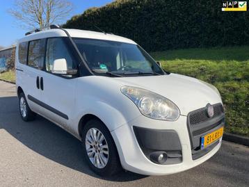 Fiat Doblò 2.0 MultiJet Emotion - 5 Persoons - Clima beschikbaar voor biedingen