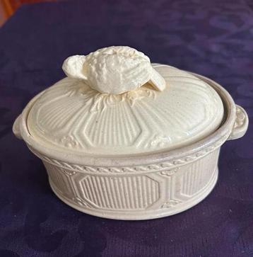 Frans pasteipotje voor gevogelte ca 1900 beschikbaar voor biedingen