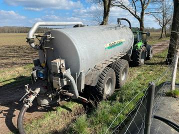 Roelama mesttank beschikbaar voor biedingen