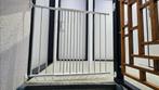 Wit metalen traphekje, Kinderen en Baby's, Traphekjes, Ophalen, Nieuw, Metaal of IJzer, Schroefhekje