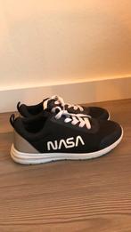 H&M sneakers NASA maat 36 zwart gymschoenen schoenen, Kinderen en Baby's, Kinderkleding | Schoenen en Sokken, Schoenen, Jongen of Meisje