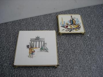 Vintage ONDERZETTERS jaren 50 / 60 + mozaïek onderzetter beschikbaar voor biedingen