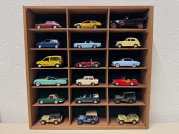 Modelauto’s, o.a. Opel, Renault, Triumph VW Willys Jeep 1:43 beschikbaar voor biedingen