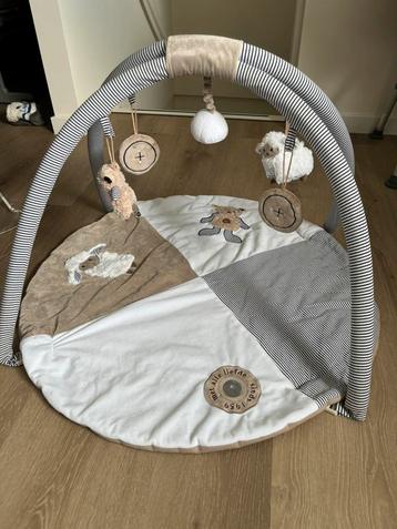 Baby speelkleed Prenatal beschikbaar voor biedingen