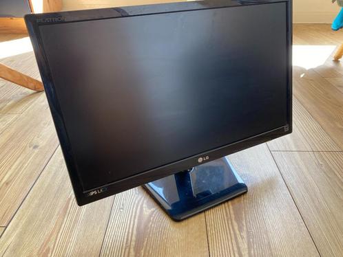 LG Flatron IPS224V-PN – 21,5" Full HD IPS Monitor, Computers en Software, Monitoren, Gebruikt, 60 Hz of minder, DVI, HDMI, VGA