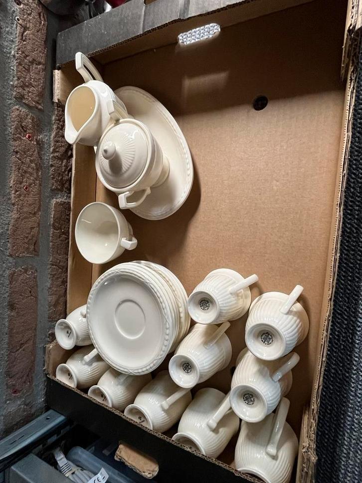 Recamier koffie kop en schotels, invl suiker en melk set, Antiek en Kunst, Antiek | Servies compleet, Ophalen