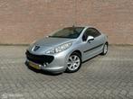 Peugeot 207 CC 1.6 VTi CABRIO / BOEKJES / VELGEN, Voorwielaandrijving, 65 €/maand, Gebruikt, Zwart