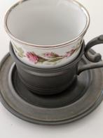 Tinnen kop en schotel, Ophalen