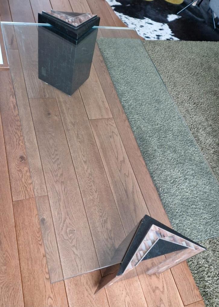 Glazen salontafel met parelmoer poten, Huis en Inrichting, Tafels | Salontafels, Gebruikt, Minder dan 50 cm, 50 tot 100 cm, 100 tot 150 cm