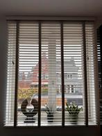 Te koop houten jaloezieën, Ophalen, Gebruikt, 100 tot 150 cm, Wit