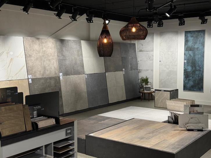 Magazijnleegverkoop 2025 Groot In Tegels!, Doe-het-zelf en Verbouw, Tegels, Nieuw, Vloertegels, Keramiek, 60 cm of meer, 60 cm of meer