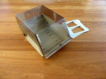 Opbergbak voor 5.25 inch floppydisks of CD-ROM, CD, DVD beschikbaar voor biedingen