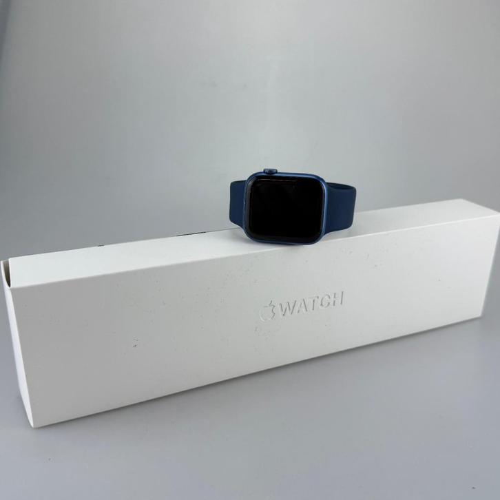 Apple Watch Series 7 45MM GPS + Cellular, Sieraden, Tassen en Uiterlijk, Smartwatches, Zo goed als nieuw