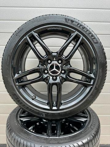 18” INCH MERCEDES AMG VELGEN ORIGINEEL A-KLASSE CLA-KLASSE beschikbaar voor biedingen
