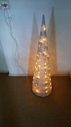 Kerst piramide verlicht, Diversen, Kerst, Ophalen of Verzenden, Nieuw