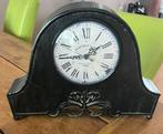 Brocante ogende perfect werkende Zwart IJzeren Klok, Ophalen of Verzenden