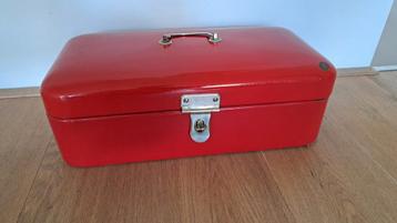 Antieke emaille broodtrommel  beschikbaar voor biedingen