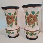 Twee prachtige vaasjes - Gouda plateel, Antiek en Kunst, Antiek | Vazen, Ophalen of Verzenden