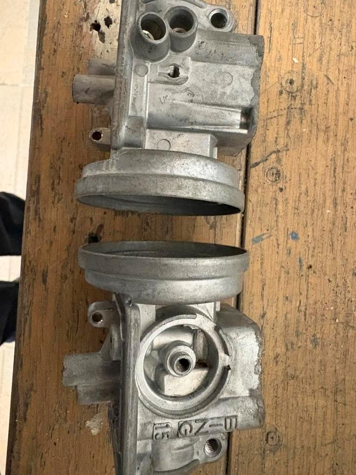 2 stuks huis Bing 15/12/1001A Puch zundapp Tomos, Fietsen en Brommers, Brommeronderdelen | Puch, Gebruikt, Carburateur, Ophalen of Verzenden