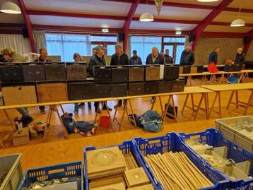 vogelmarkt Noordwijkerhout beschikbaar voor biedingen