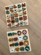 Houten alfabet en cijfers puzzels, Ophalen, 10 tot 50 stukjes, Zo goed als nieuw