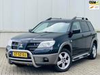 Mitsubishi Outlander 2.4 Instyle 4WD NAP I AIRCO I AUTOMAAT, Auto's, Mitsubishi, Automaat, Zwart, 4 cilinders, Zwart