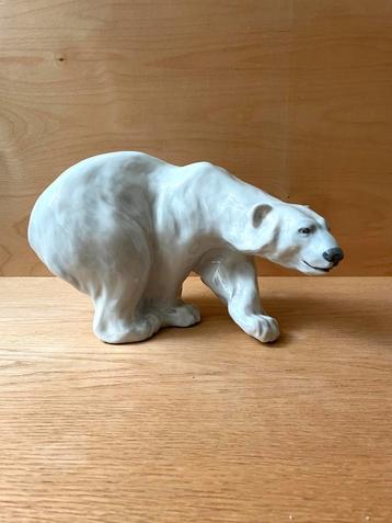 Royal Copenhagen IJsbeer 1137 beschikbaar voor biedingen