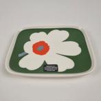 Marimekko Unikko 60-jarig jubileum bord 12x15 cm, Huis en Inrichting, Keuken | Servies, Ophalen, Nieuw, Bord(en), Overige stijlen