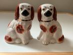 2 Staffordshire hondjes, Antiek en Kunst, Ophalen