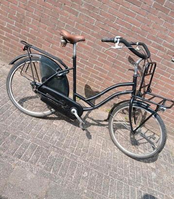 Moederfiets beschikbaar voor biedingen