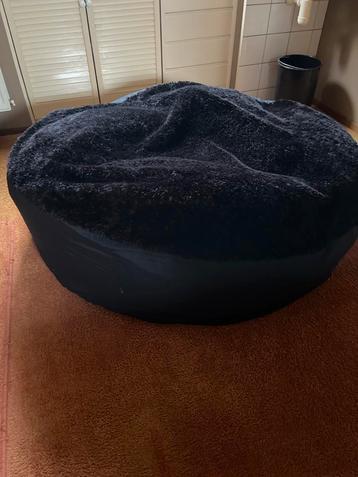 Zwarte zitzak - comfortabel relaxen! beschikbaar voor biedingen