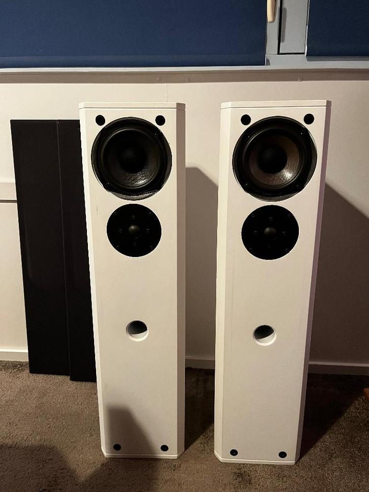 Driade 71 speakers (matching serienummers), Audio, Tv en Foto, Luidsprekers, Gebruikt, Front, Rear of Stereo speakers, 60 tot 120 watt