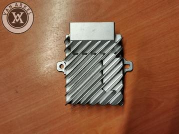 Versterker F87 5A081D5  beschikbaar voor biedingen