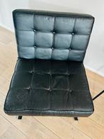 2 leuke moderne stoelen te koop, Huis en Inrichting, Fauteuils, Ophalen, Kunststof, Gebruikt, 75 tot 100 cm