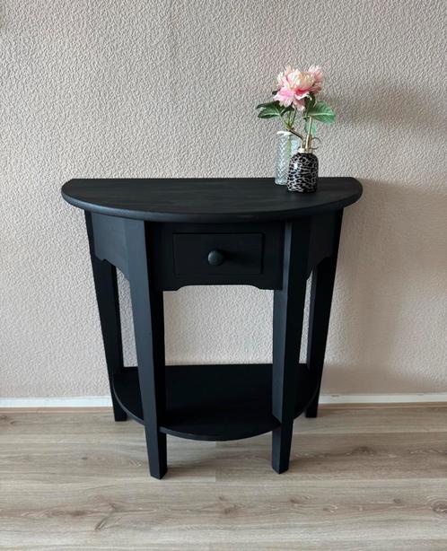 Mooie gerestylede kleine sidetable met lade | zwart, Huis en Inrichting, Tafels | Sidetables, Zo goed als nieuw, 25 tot 50 cm