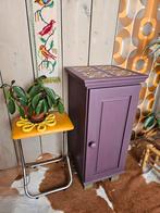 Kastje, nachtkastje, aubergine, halkastje, Ophalen, Zo goed als nieuw, Hout, 70 cm of meer